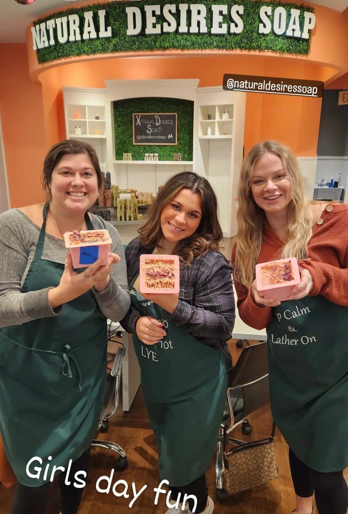 Soap Making Class Jacksonville FL| Stuff to do in Jacksonville FL| Make Soap Jacksonville | Book a Birthday Jacksonville FL | Natural Soap Jacksonville FL